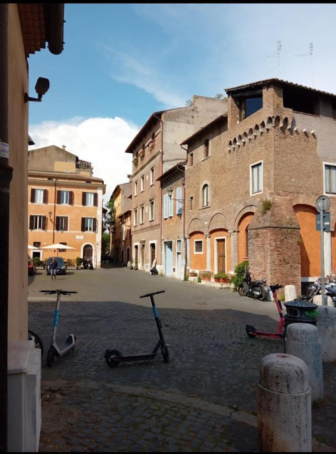 Apartmán Attico Con Terrazza Santa Cecilia Řím Exteriér fotografie