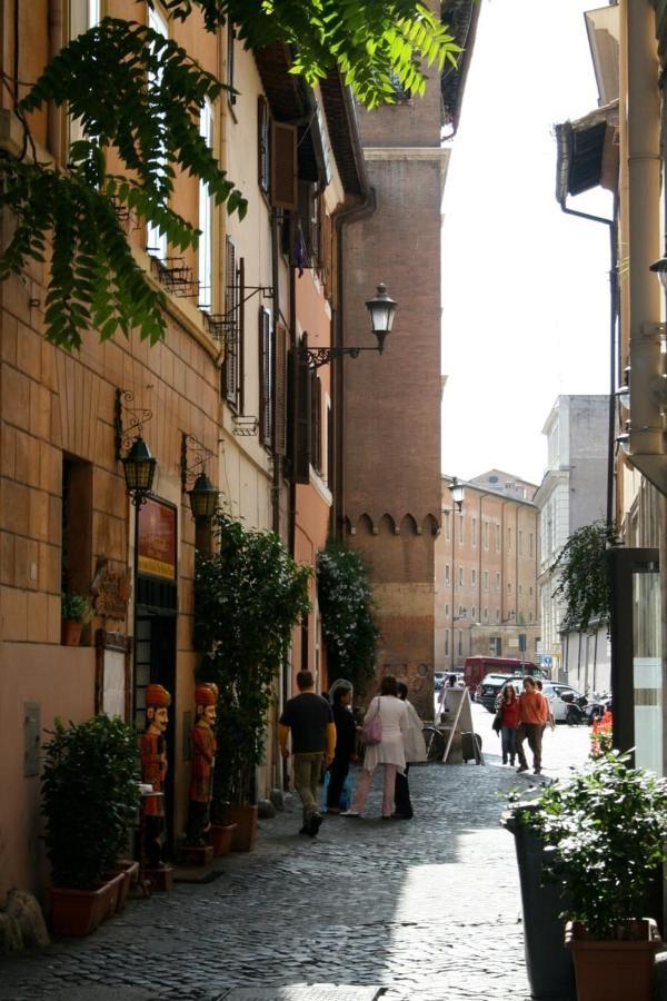 Apartmán Attico Con Terrazza Santa Cecilia Řím Exteriér fotografie